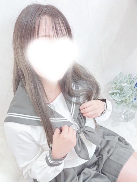 みく(22)