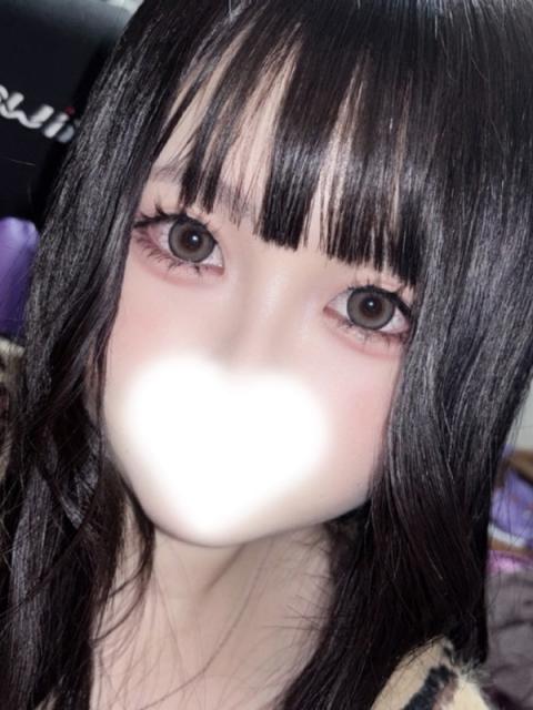 すず(23)
